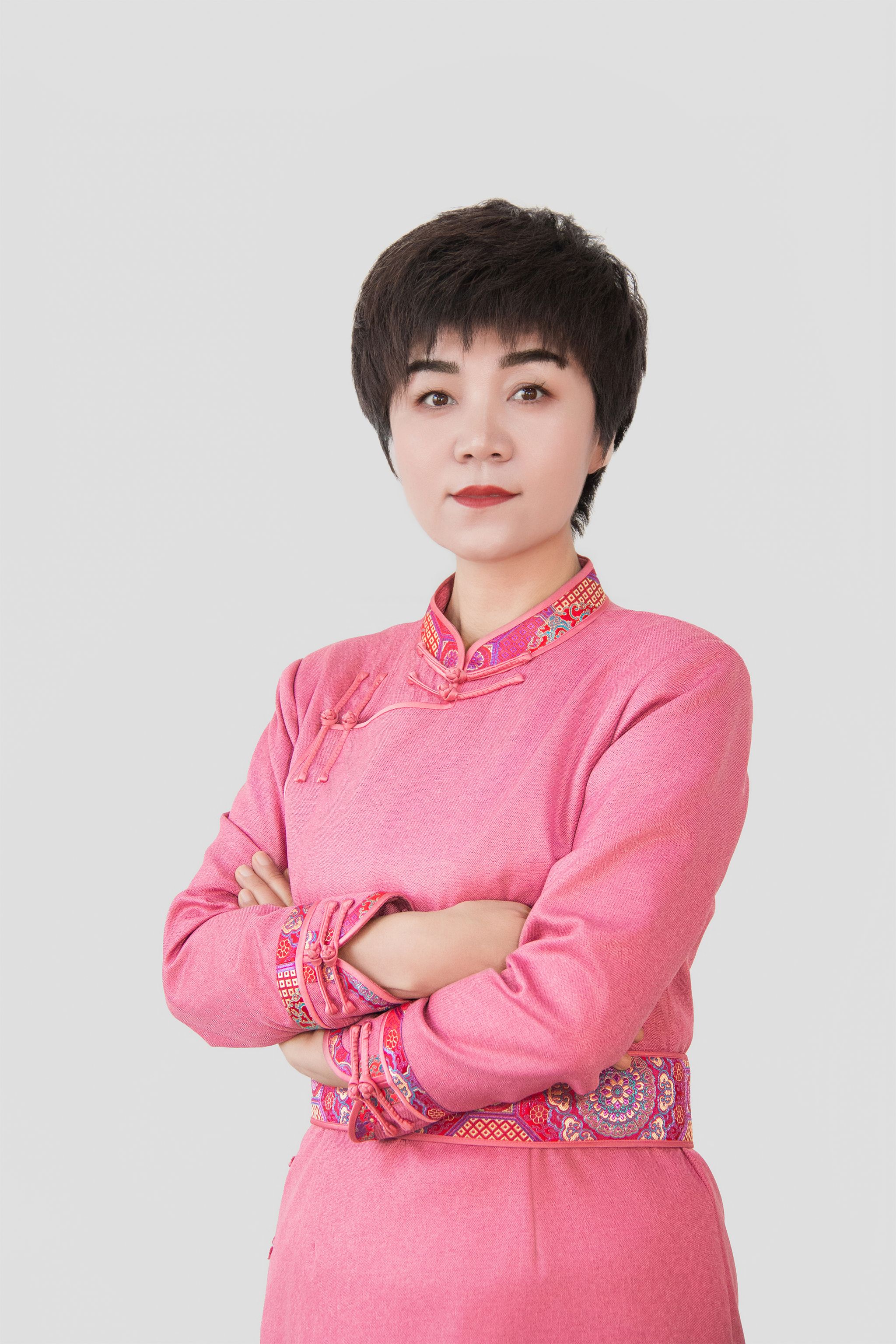 温斯琴个人简介